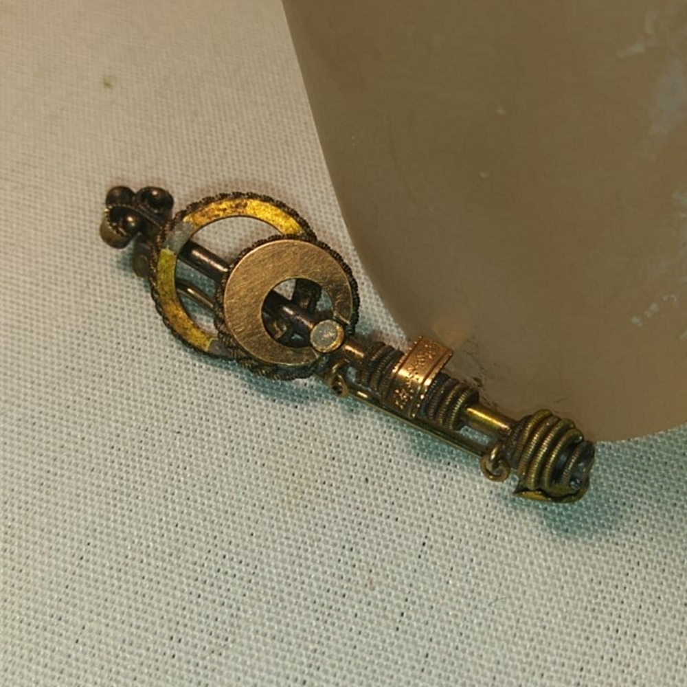 Vintage P S Company Unique Brooch/Pin